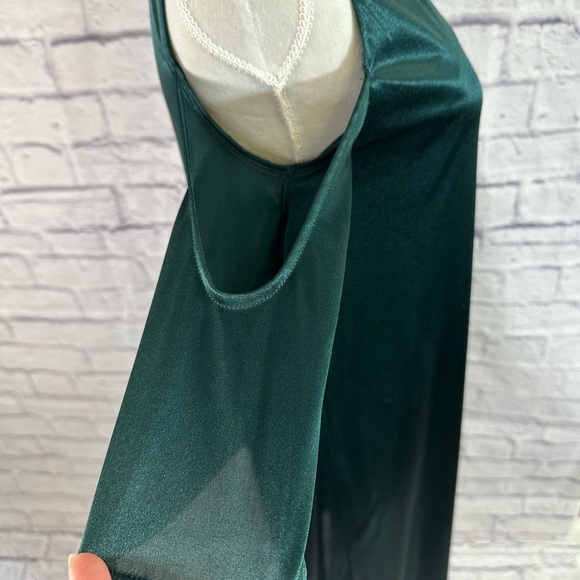 Zara Women Green Satin Midi Dress Open Shoulder Trafaluc Size Small‎ NWT - Picture 2 of 12